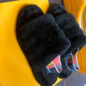 Ugg slides